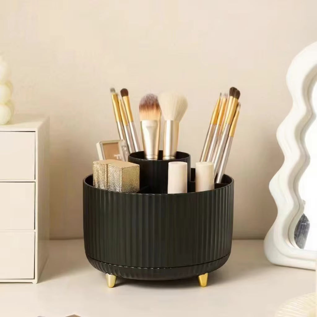 Organizer base designed for 360-degree rotation
